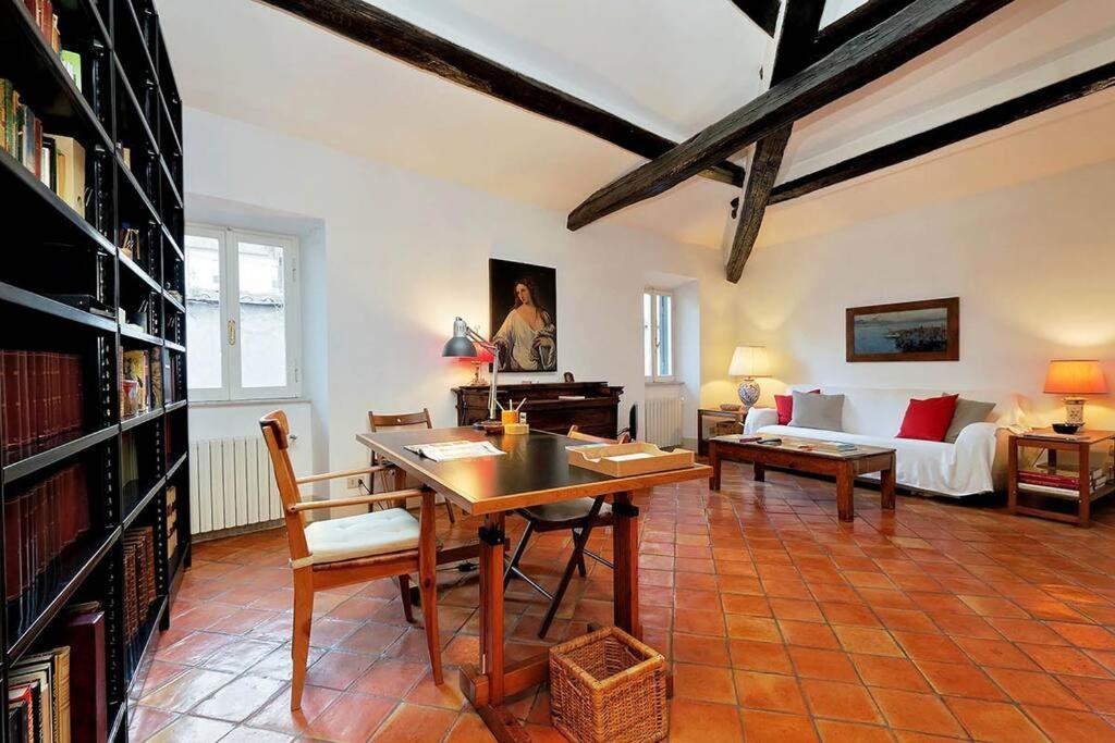 Trastevere Charming Loft | Romeloft Buitenkant foto